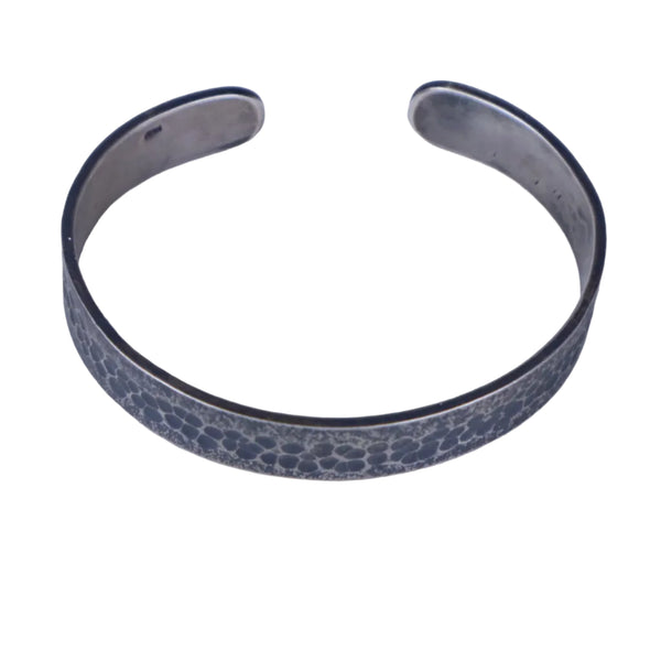 Battered Bracelet Projekt M