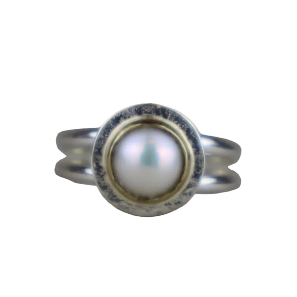 Button pearl ring in silver & gold