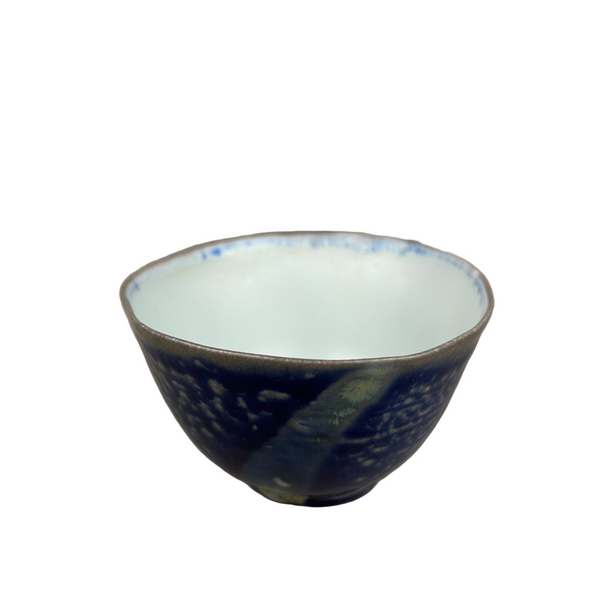3.3/4" wide Tea Bowl in porcelain/with Comet Green tails