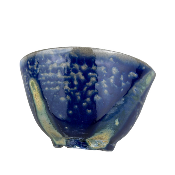 3.3/4" wide Tea Bowl in porcelain/with Comet Green tails