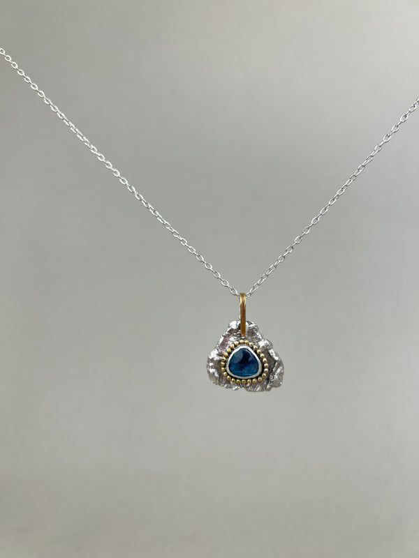 Medieval necklace 4