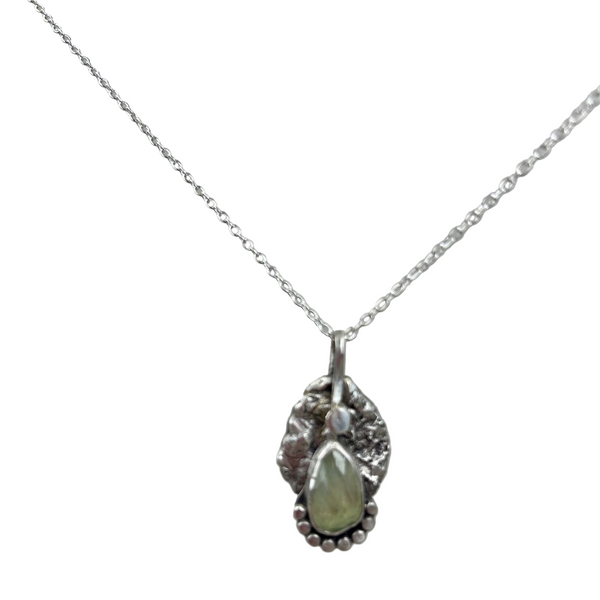 Medieval necklace 2