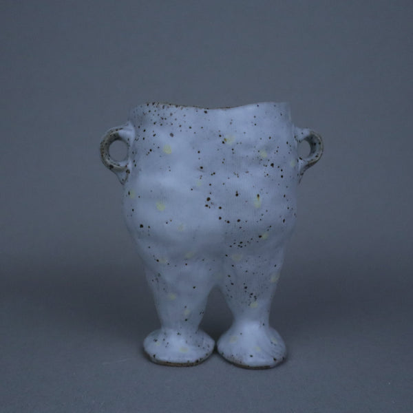 Pants vessel