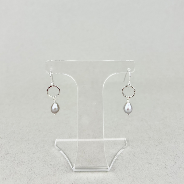 Silver pearl circle drop earrings: sterling silver