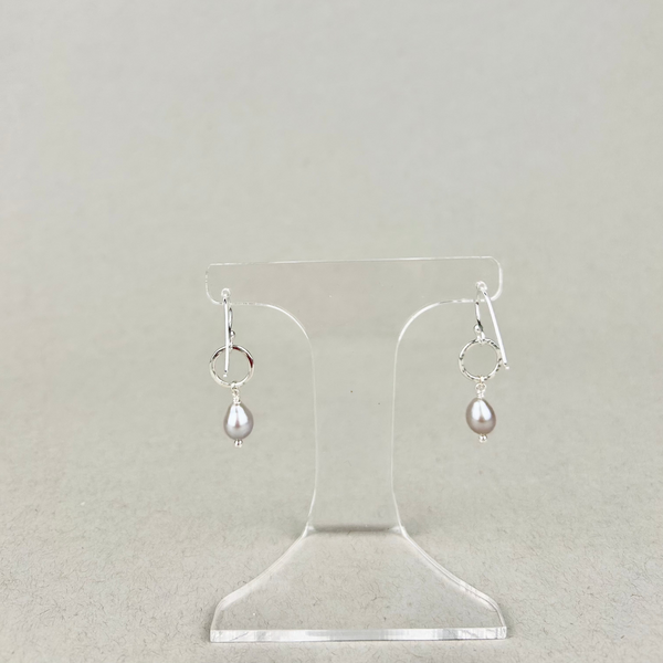 Silver pearl circle drop earrings: sterling silver