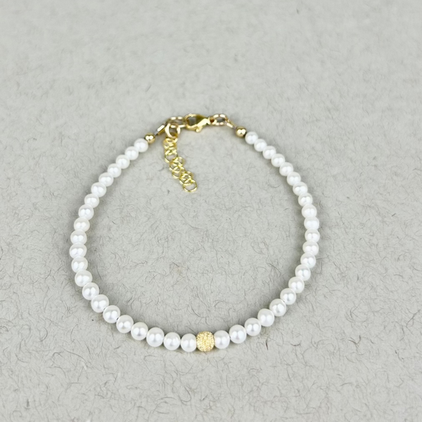 Adjustable white freshwater pearl bracelet: 14K gold filled