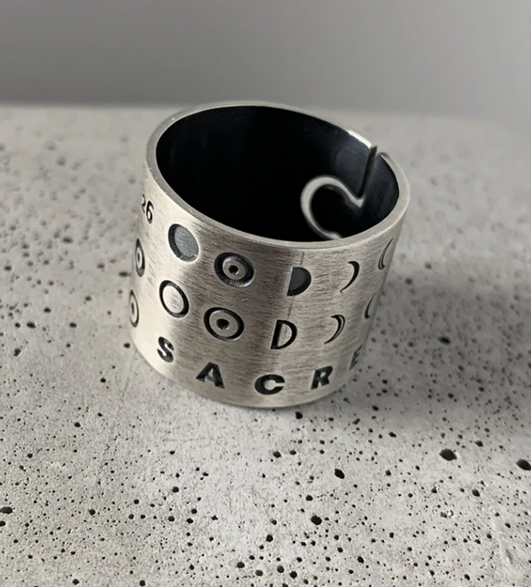 Ring - Her Calendar