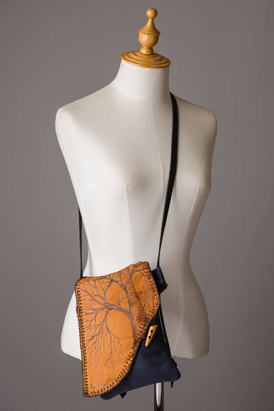 Lina Cutnam Design Leather Bag